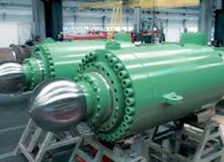 Cylinder for offshore plants